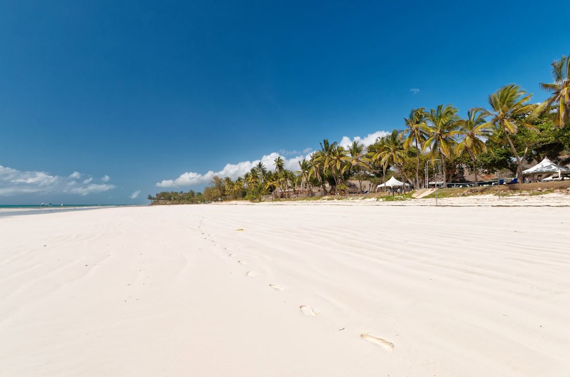 Incredible Offers This Holiday With Safari Beach Hotel Diani - Go ...