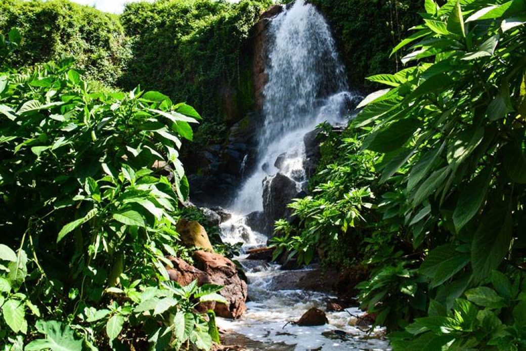 FAIRVIEW RIARA WATERFALL